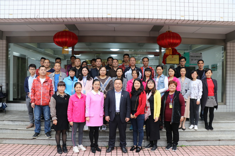 喜報！白云山制藥總廠喜獲廣藥集團“工人先鋒號”、“廣藥集團勞動模范”等多項榮譽